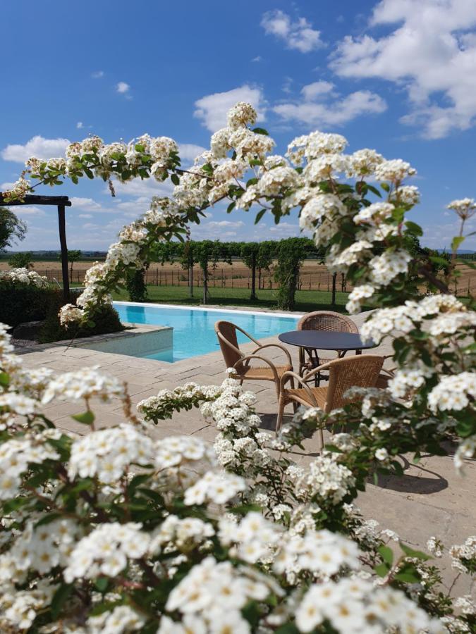 Hotel Resort-le Terre Dei Cavalieri